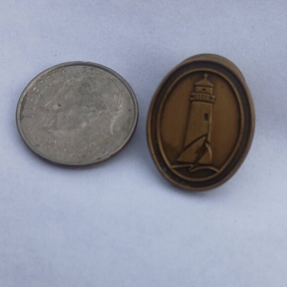 Vintage Lighthouse and sailboat tack lapel pin oxidization - Picture 12 of 13